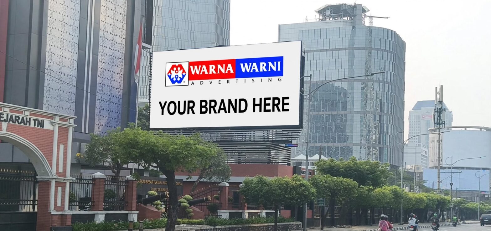 OOH Kawasan Bisnis: Kenapa Menarik untuk Menjangkau Audiens Profesional?