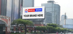 OOH Kawasan Bisnis: Kenapa Menarik untuk Menjangkau Audiens Profesional?